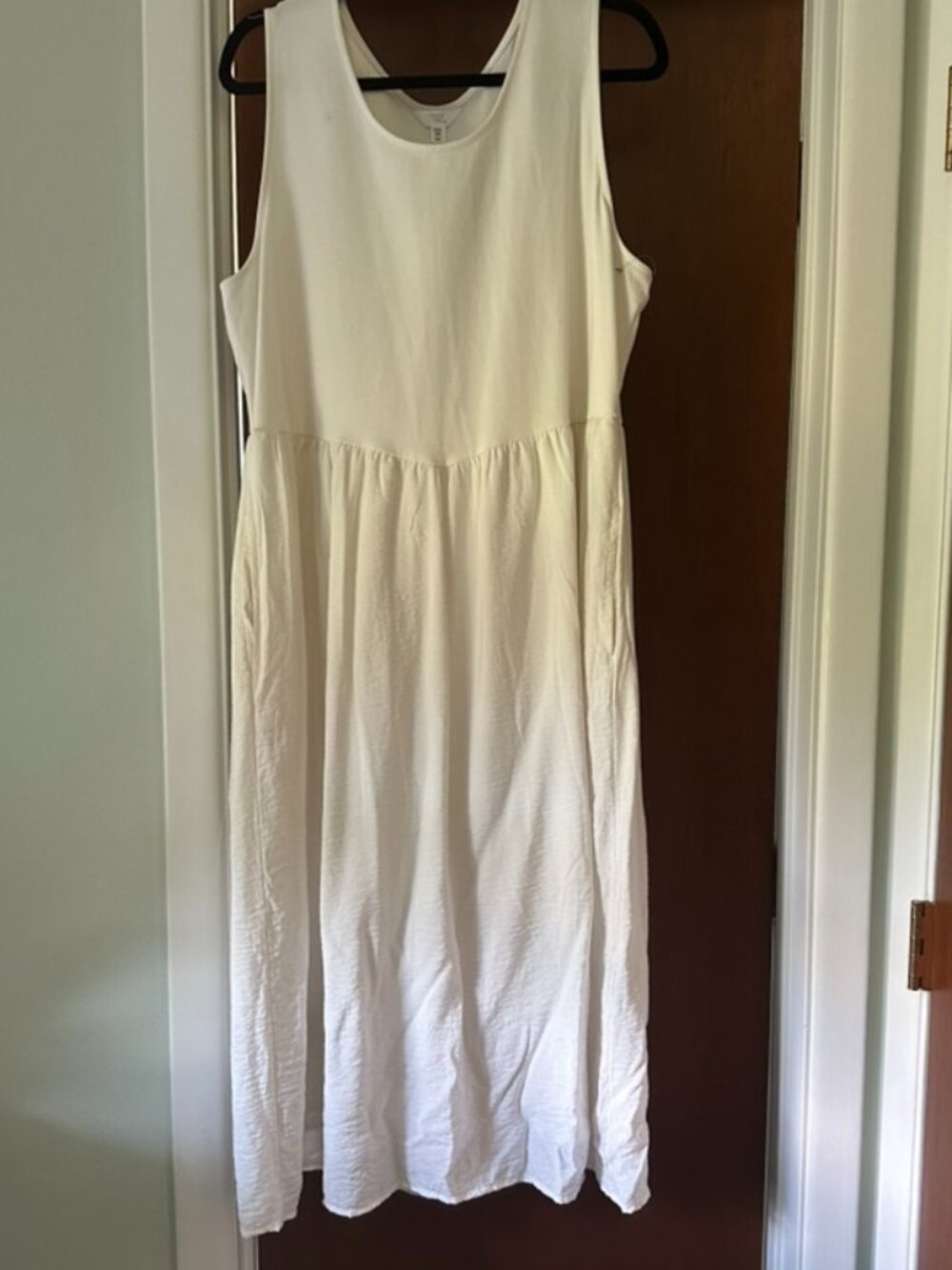 Universal Thread Women's XXXL 22 Cream Sleeveless Midi Dress